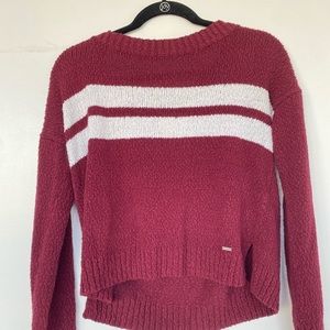HOLLISTER Maroon sweater with two white stripes 🤍